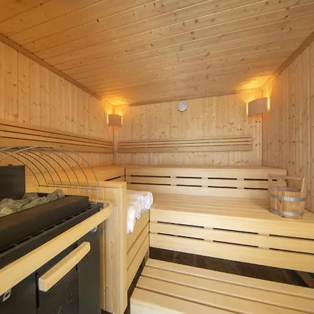 With Lift Access, Neukirchen * Neukirchen am Großvenediger