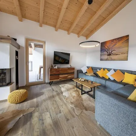 With Access, Neukirchen * Neukirchen am Großvenediger