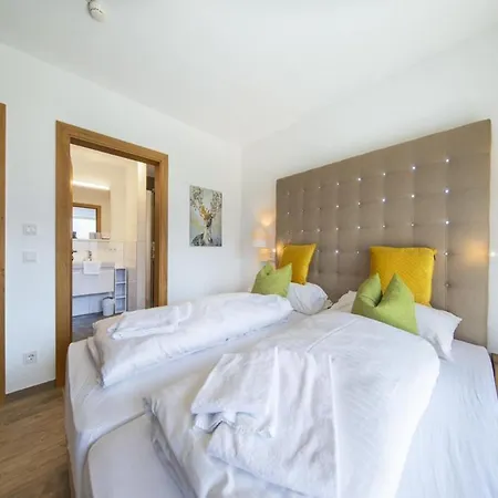 With Lift Access, Neukirchen * Neukirchen am Großvenediger