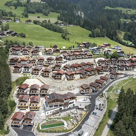 With Access, Neukirchen Alpehytte *