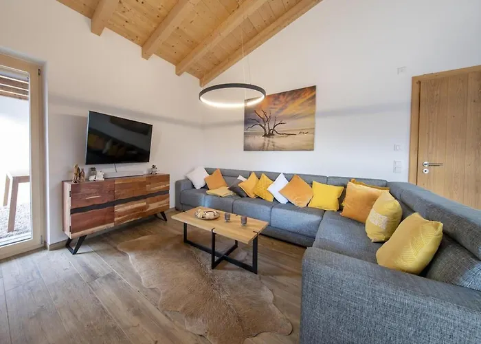 With Lift Access, Neukirchen