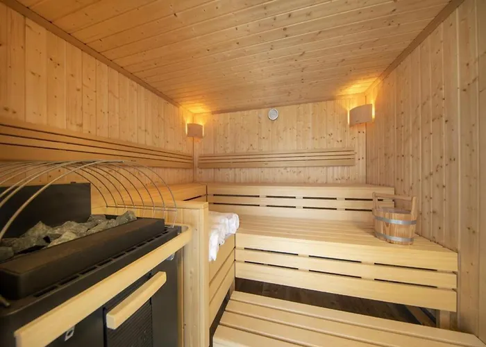 With Lift Access, Neukirchen * Neukirchen am Großvenediger