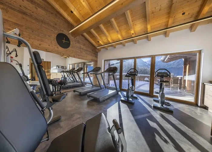 With Lift Access, Neukirchen