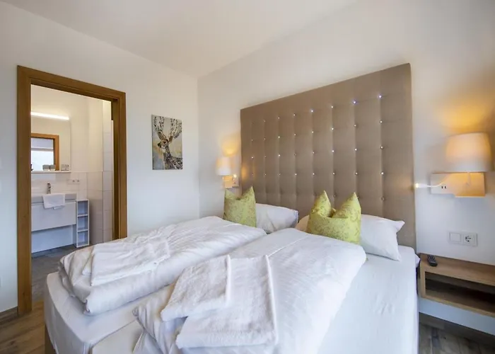 Chalet With Access, Neukirchen