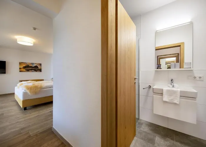 Chalet With Lift Access, Neukirchen Neukirchen am Großvenediger