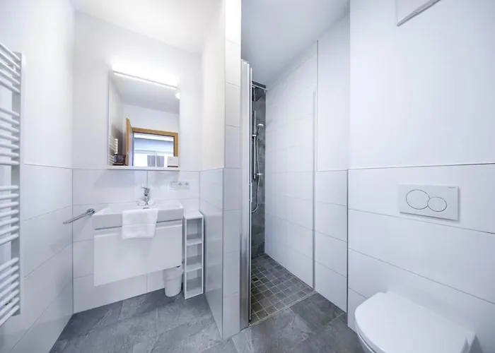 Chalet With Lift Access, Neukirchen