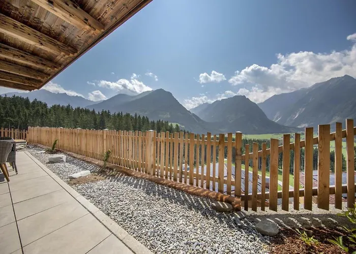 With Lift Access, Neukirchen *