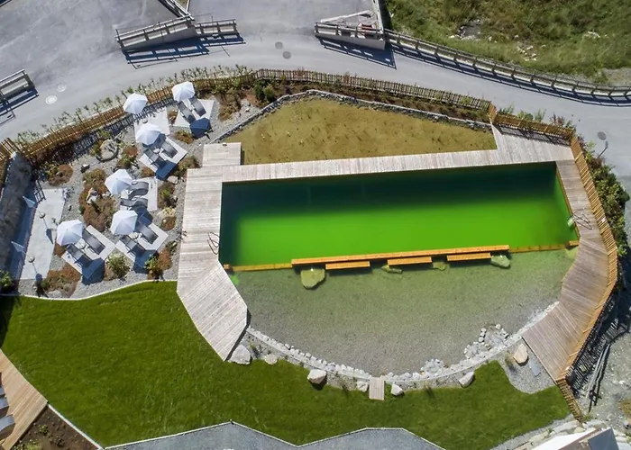 With Lift Access, Neukirchen *